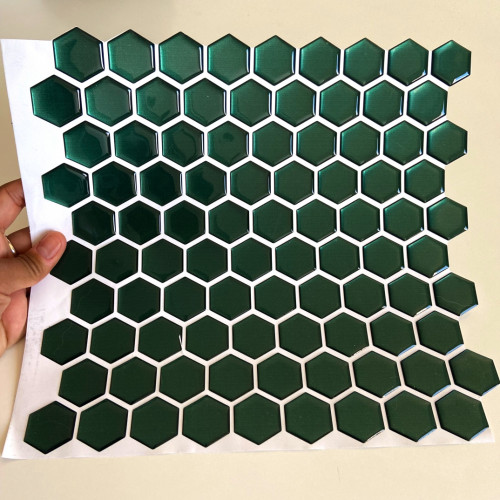 Placa de Pastilha Adesiva Resinada Hexagonal Mini Esmeralda metalizada -  28,5cm x 27cm